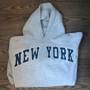 💖3/$25 New York hoodie